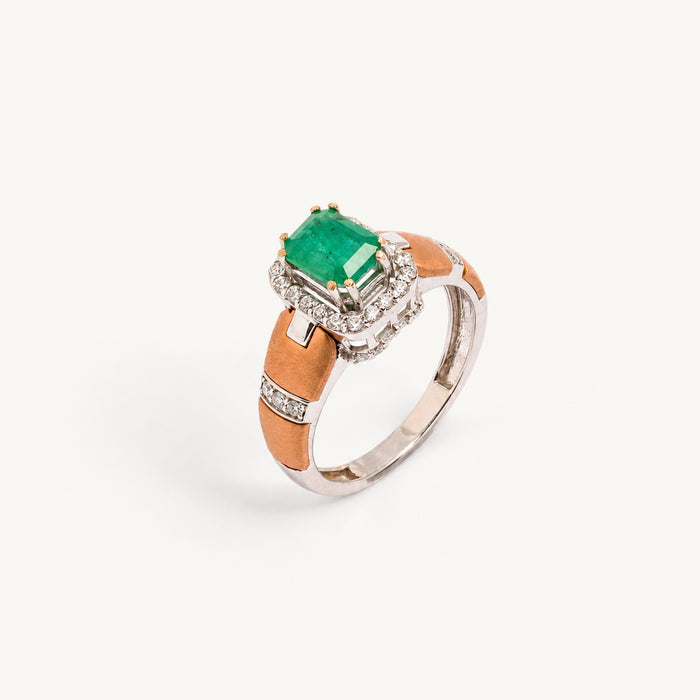 The Regal Pavé Setting